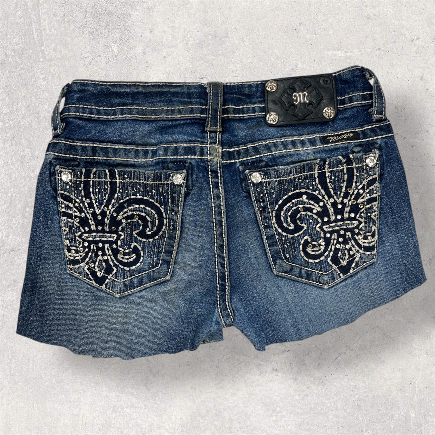 Miss Me Shorts - Size 27 W