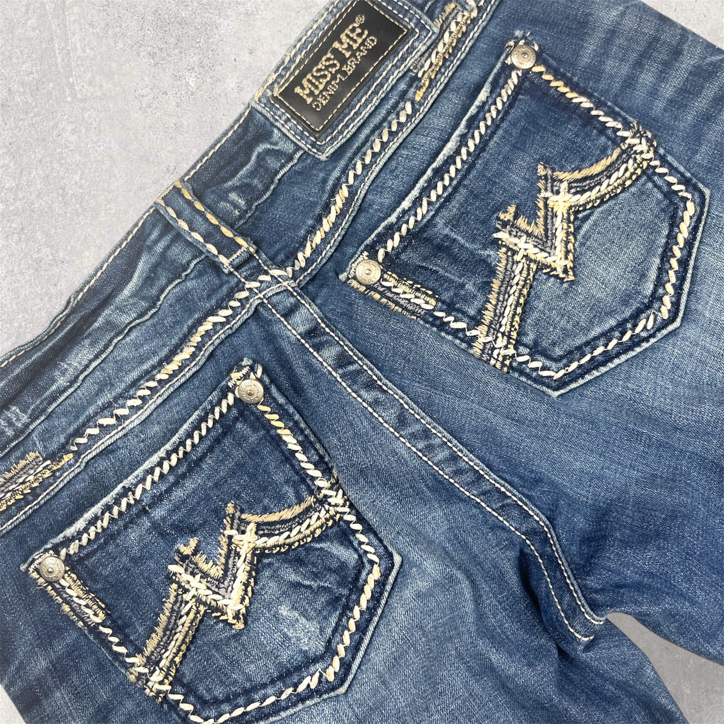 Miss Me Easy Bootcut Jeans, Size 28W