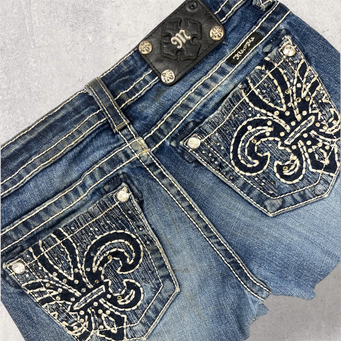 Miss Me Shorts - Size 27 W