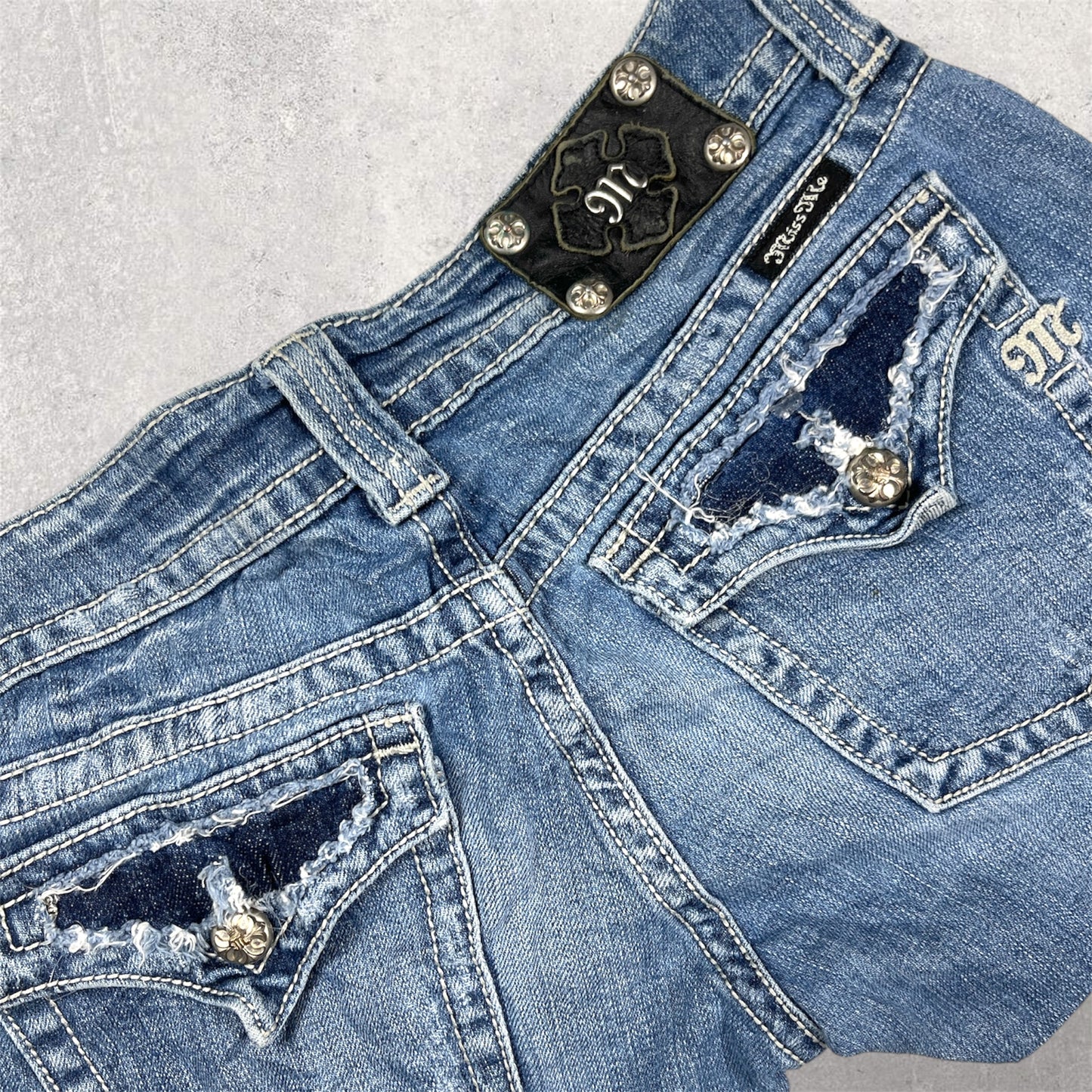 Miss Me Shorts - Size 29 W