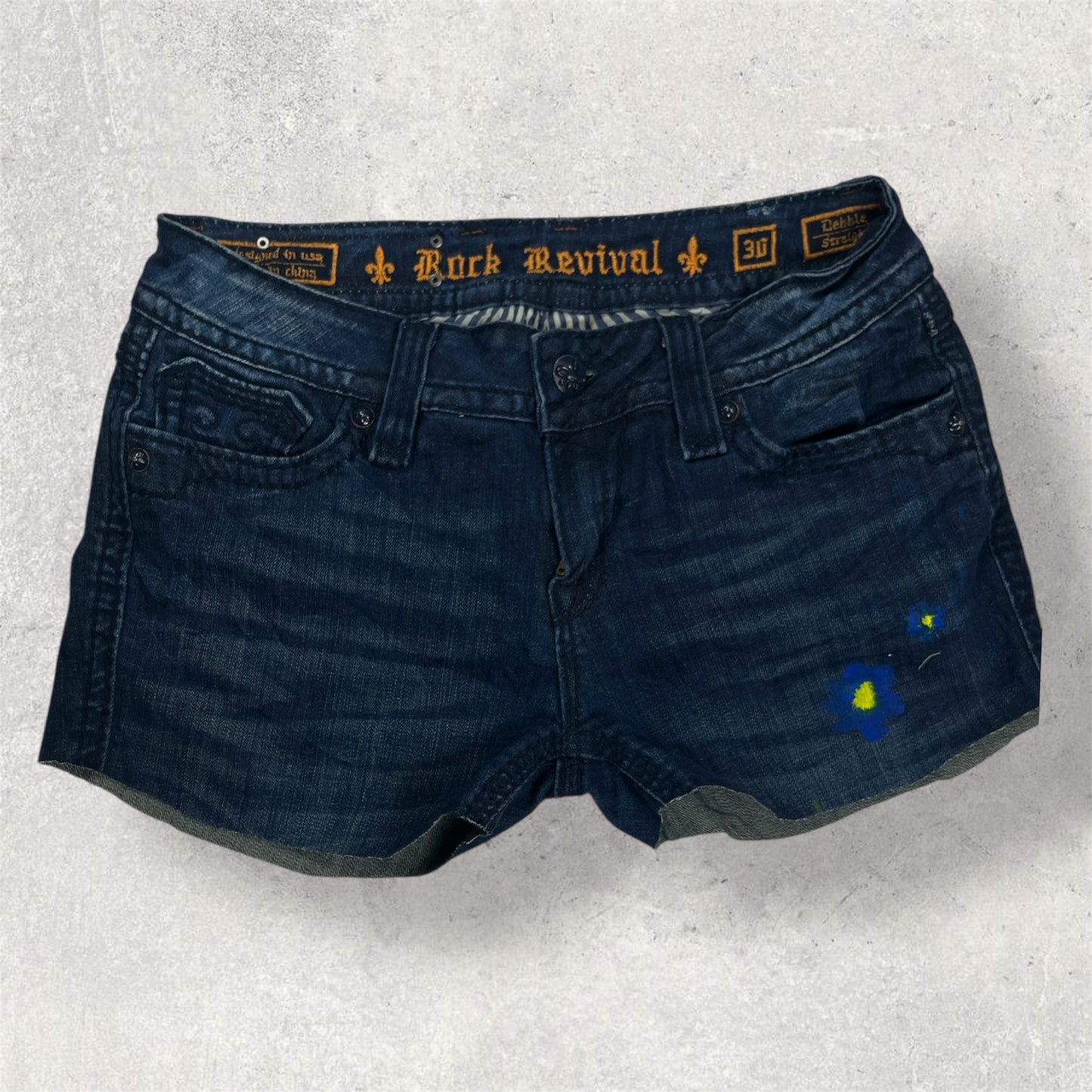 Rock Revival Shorts - Size 30 W