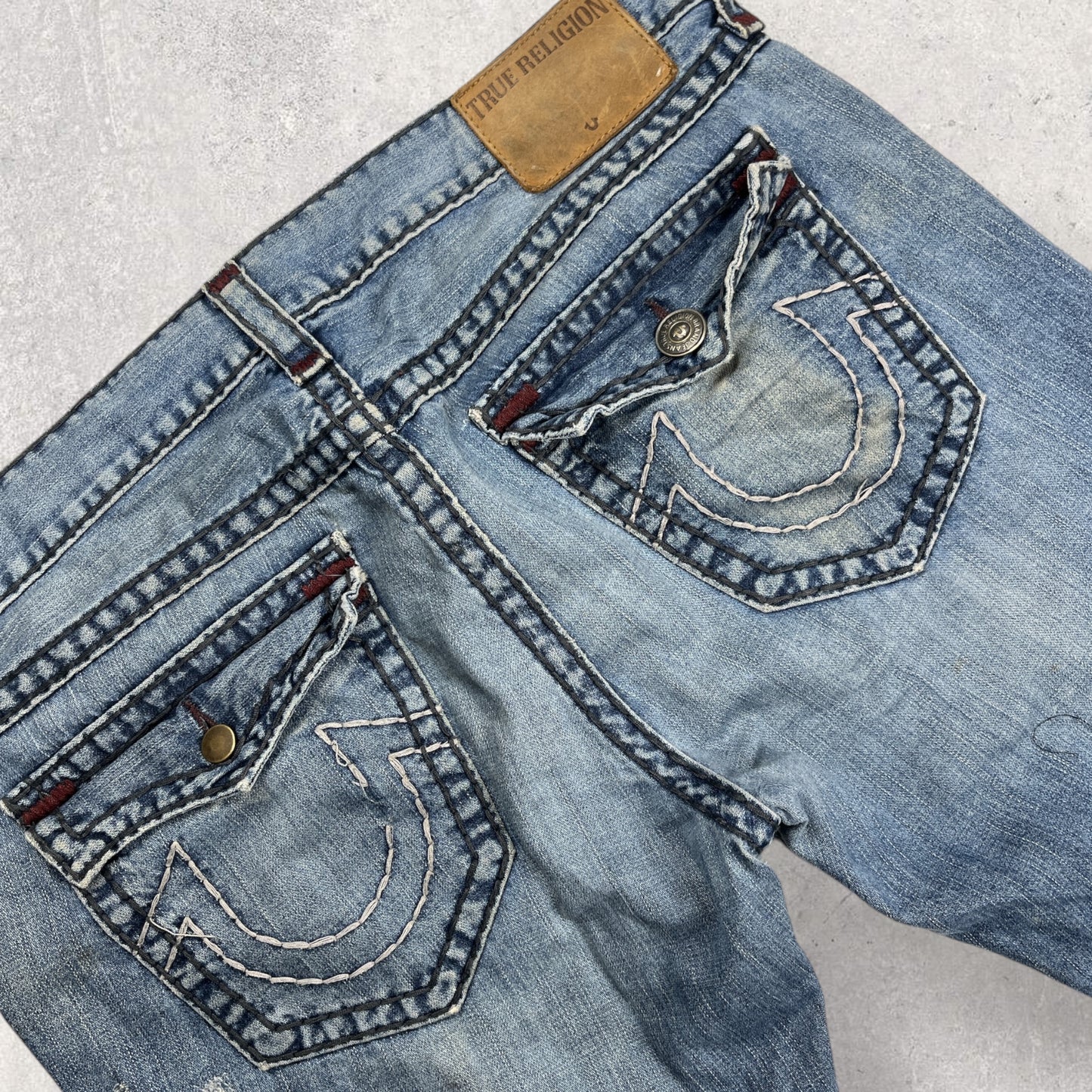 True Religion Jeans - Size 48 cm waist