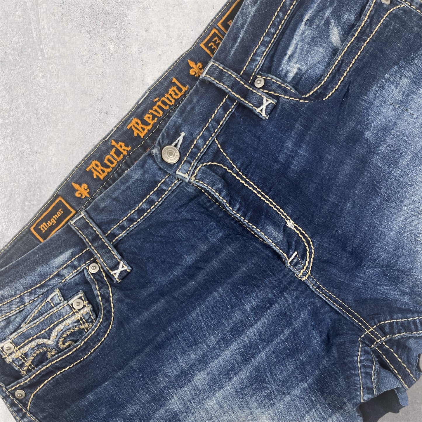 Rock Revival Shorts - Size 33 W