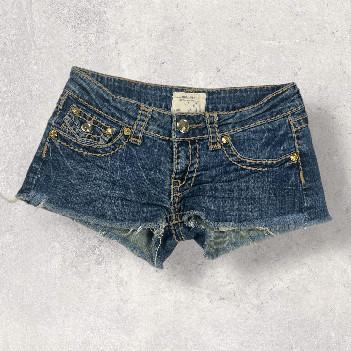 La Idol Shorts - Size 25 W