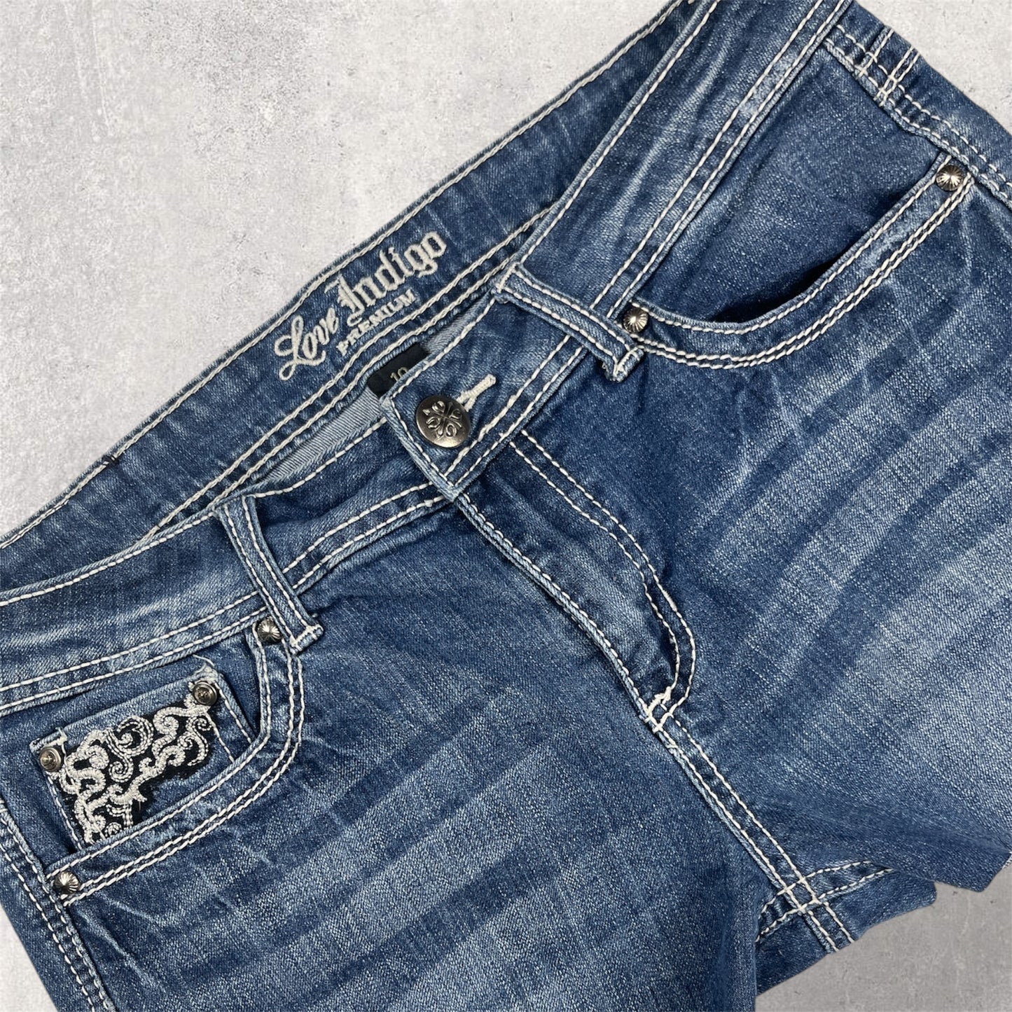 Y2k Shorts - Size 34 W