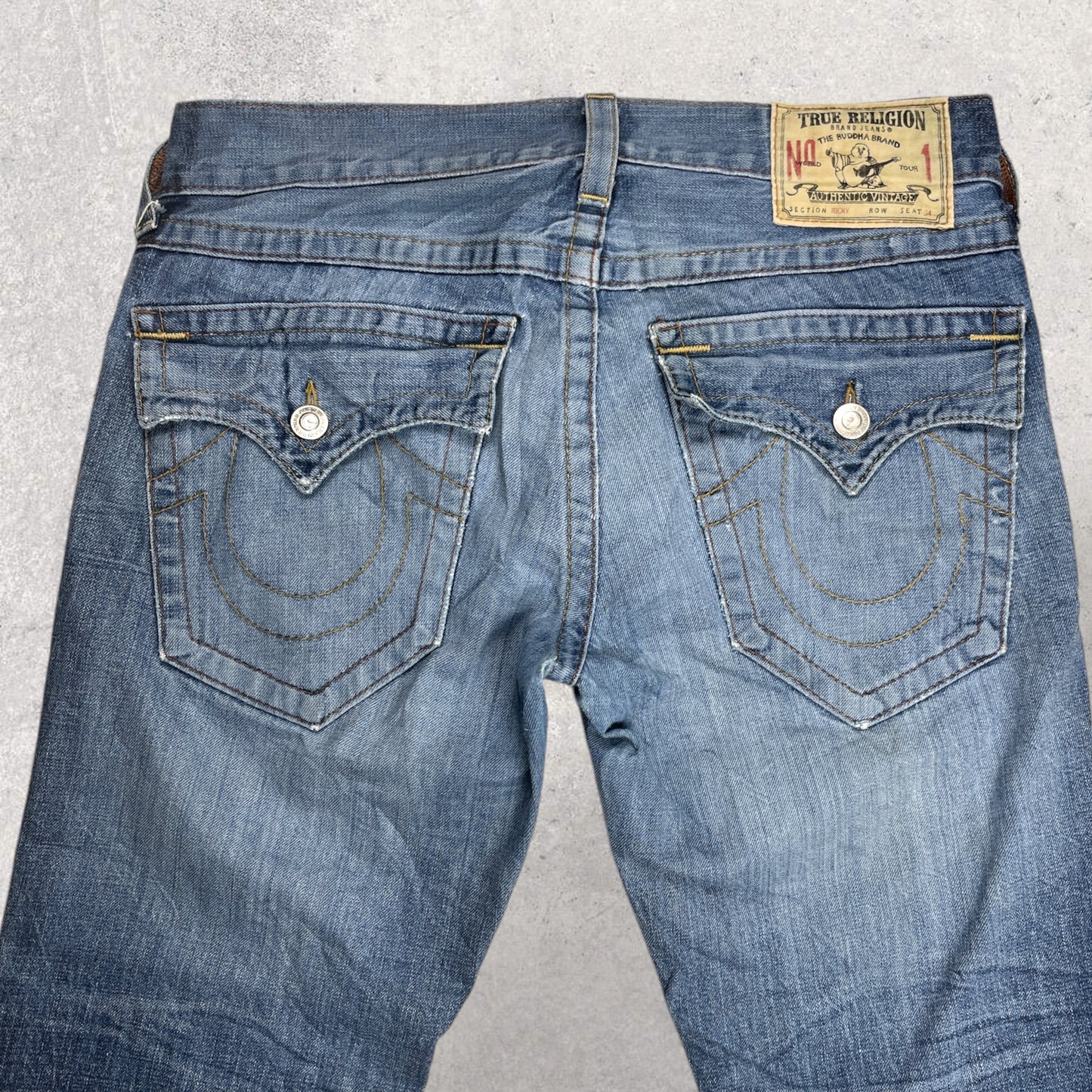 True Religion Jeans - Size 45 cm waist